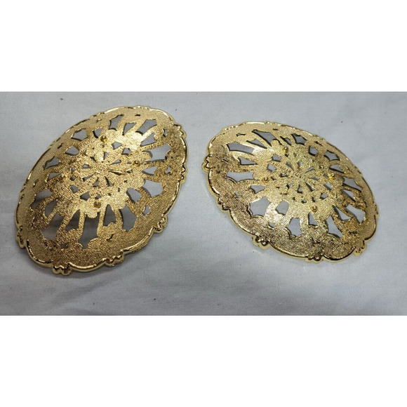American Tack & Hardware 1968 Gold Filigree 4.5" x 3.5" Soap Dish Set Vintage - Picture 4 of 6